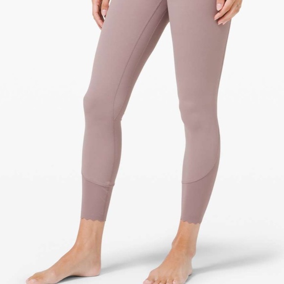 Special Edition Lululemon Align High-Rise Pant 25" *Scallop - Picture 3 of 7